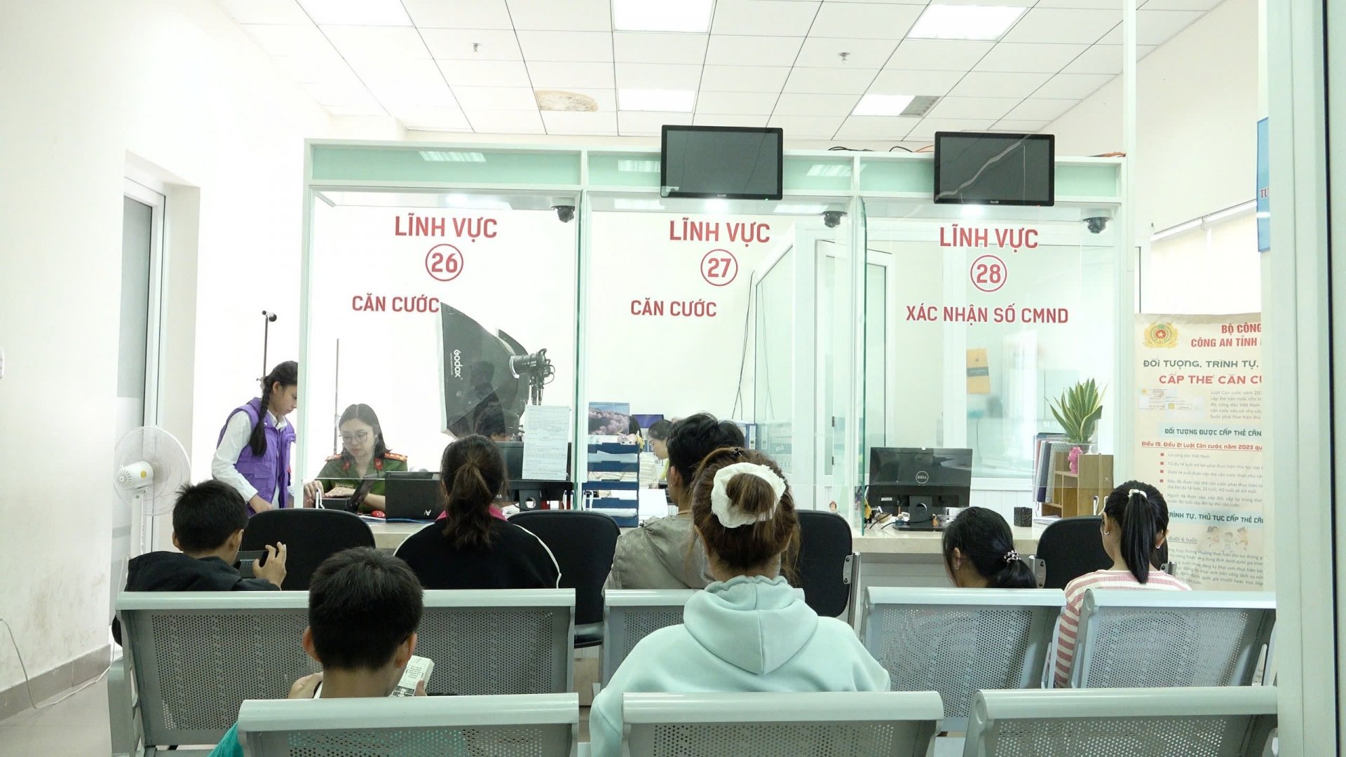 Many people brought their children to get their ID cards done on April 30.