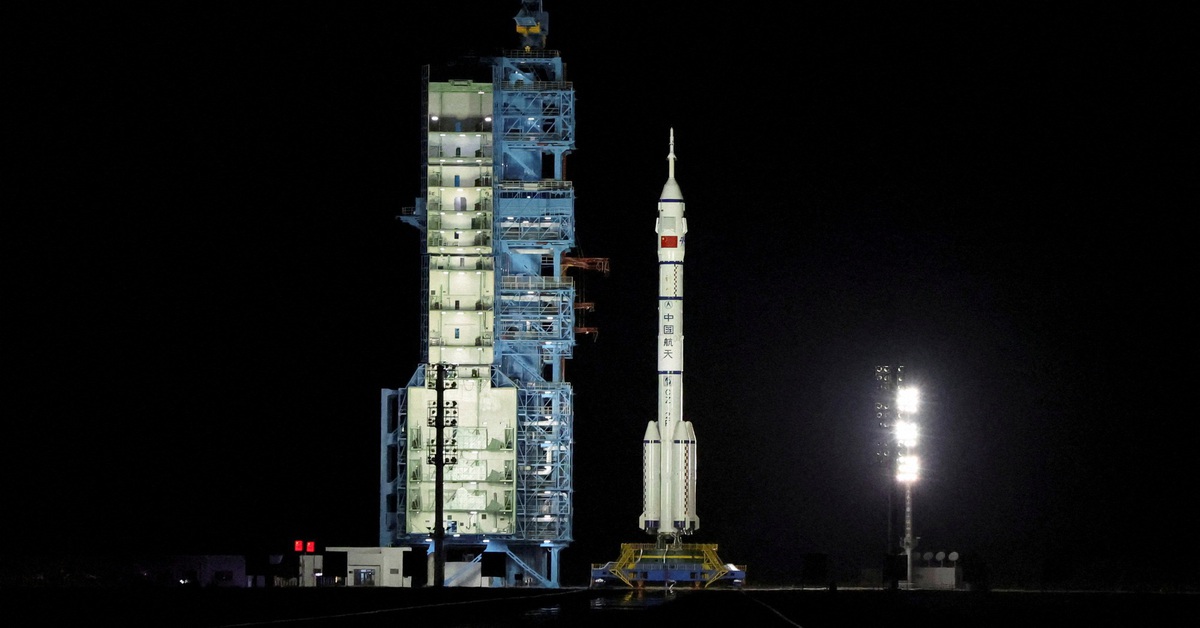中国の神舟19号宇宙船、6ヶ月のミッションを経て無事着陸