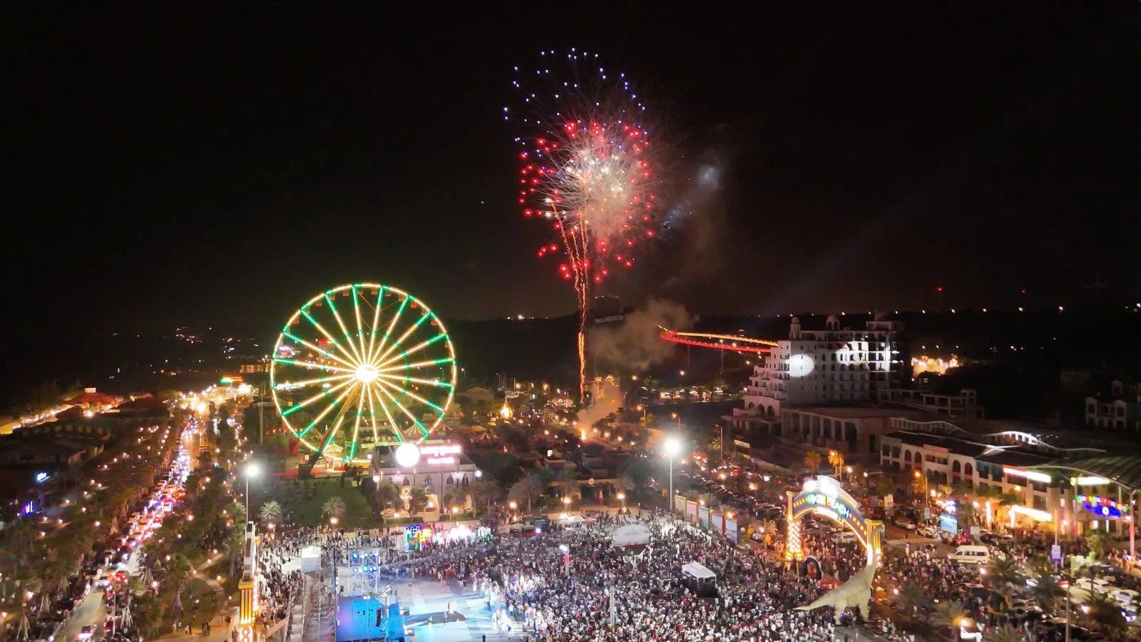 [Photo] Binh Thuan organizes many special festivals on the occasion of April 30 and May 1 photo 7
