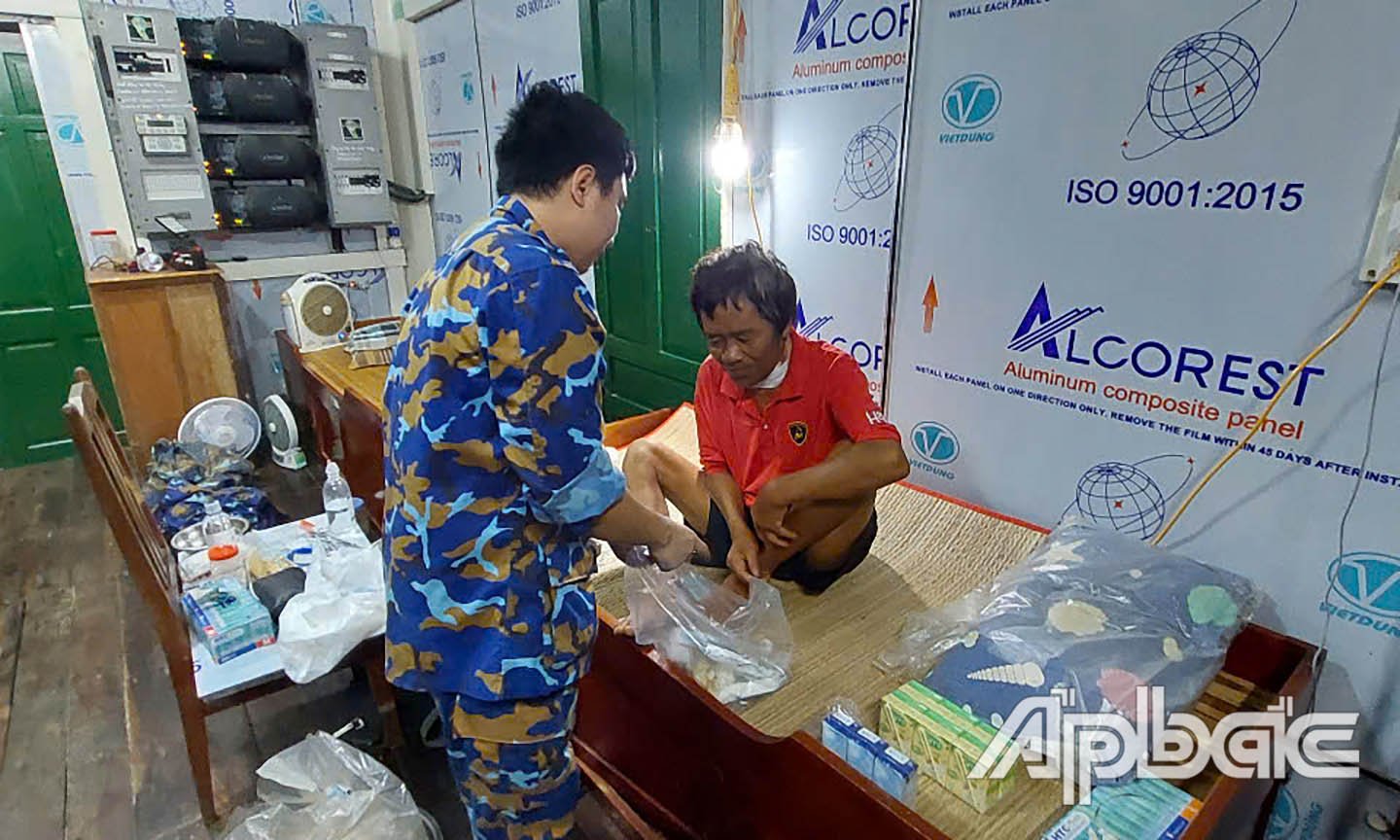 Ngư dân đã ổn định, được cán bộ, nhân viên nhà giàn chăm sóc, ổn định sức khỏe