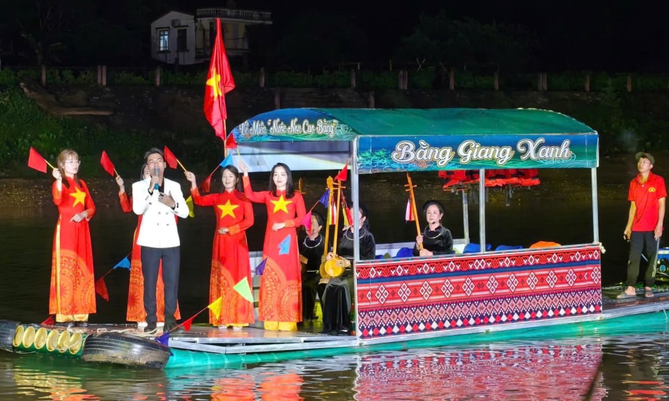 Thành phố thử nghiệm hoạt động nghệ thuật hát Then trên sông Bằng - Báo Cao Bằng điện tử