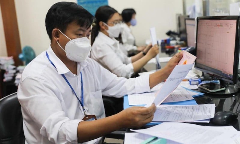Bộ Nội vụ hướng dẫn tính chế độ với cán bộ nghỉ hưu trước tuổi do sắp xếp bộ máy - Báo và Đài Phát thanh Truyền hình Lạng Sơn