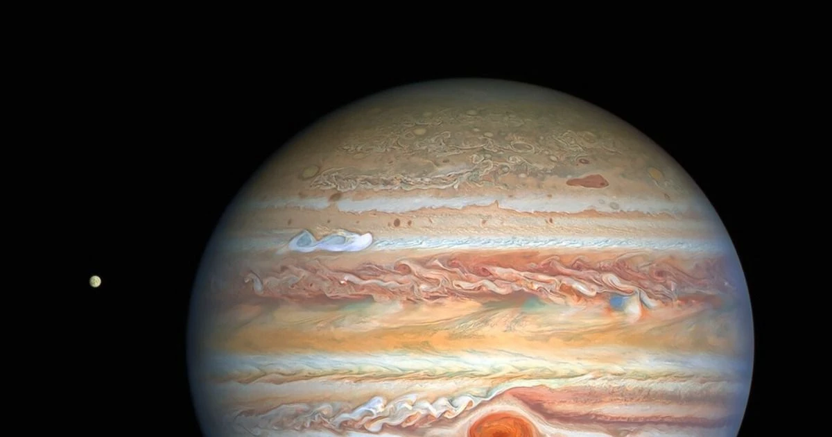 NASA: Tàu vũ trụ Juno cung cấp nhiều phát hiện mới về sao Mộc và mặt trăng Io