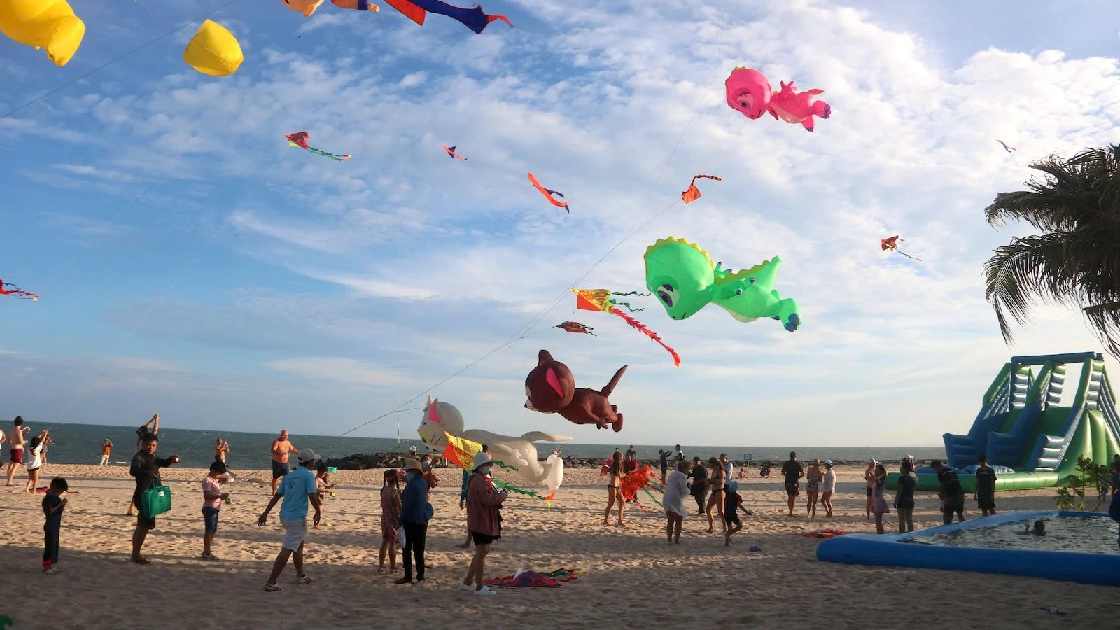 [Photo] Binh Thuan organizes many special festivals on the occasion of April 30 and May 1 photo 3