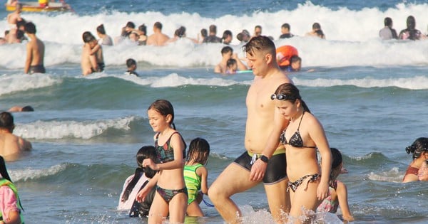 휴가 둘째 날 다낭 관광 해변의 모습