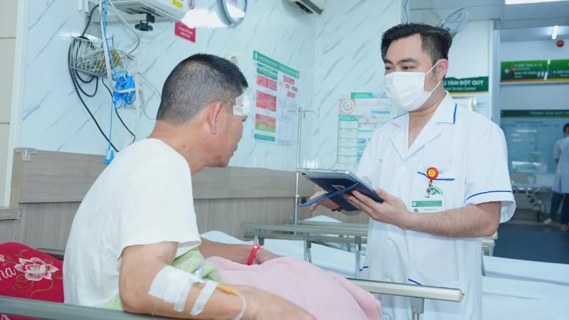 Gấp rút triển khai bệnh án điện tử