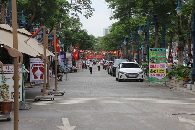 Hạ Long thưa khách, cảng tàu không còn chen lấn- Ảnh 2.
