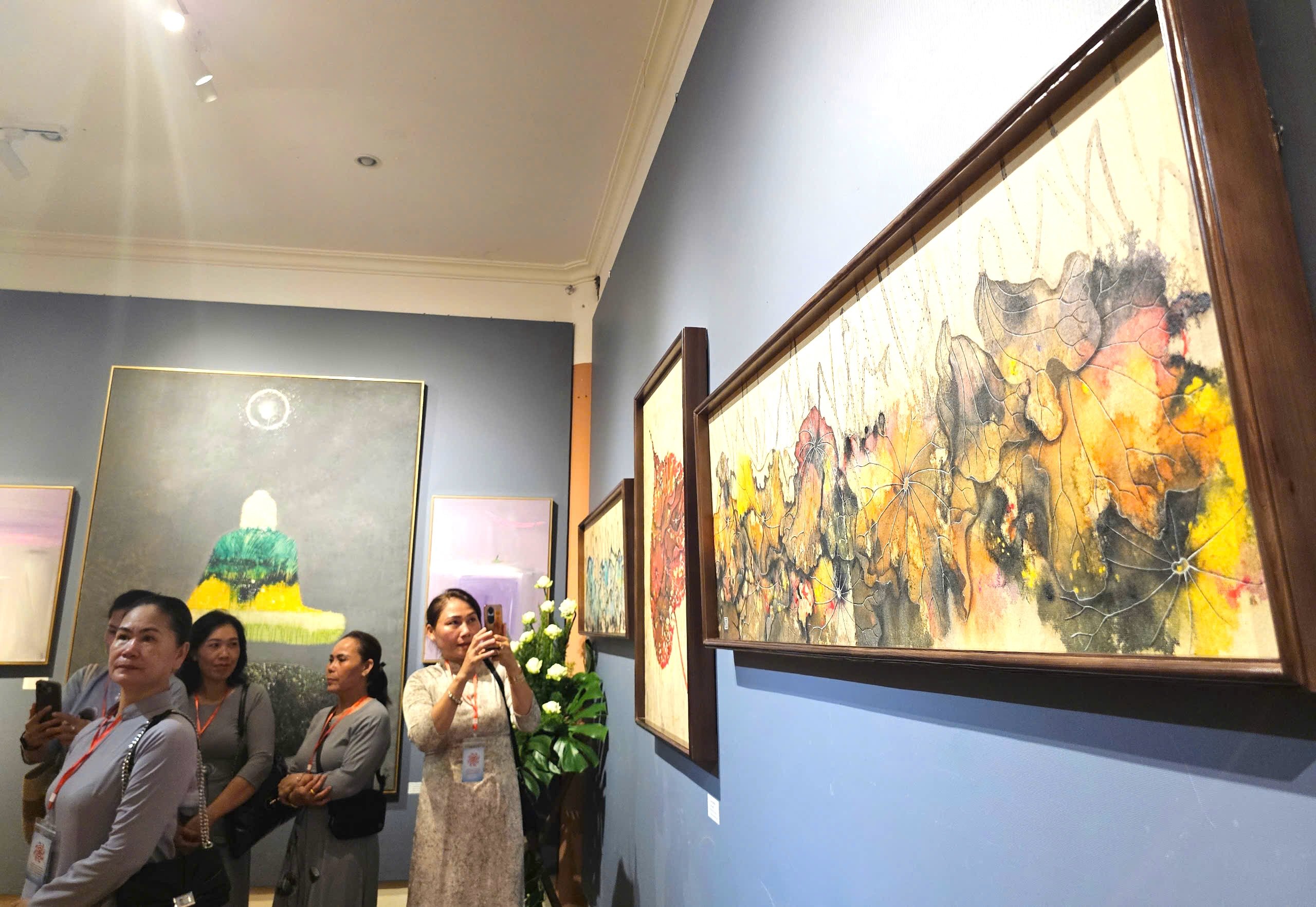 Triển lãm Di sản văn hóa Phật giáo Huế