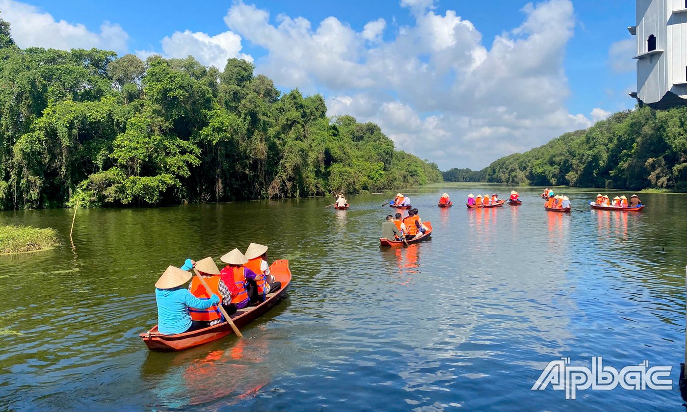 Los turistas que visitan Tien Giang aumentaron durante las vacaciones del 30 de abril y el 1 de mayo.