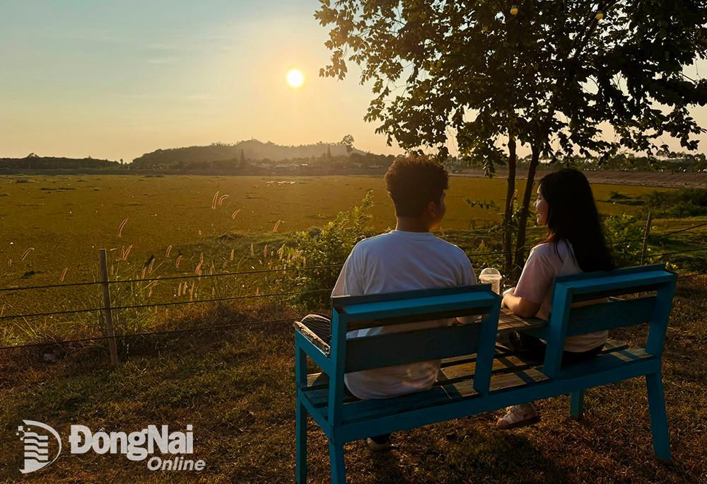 Lễ này, cùng ngắm view hoàng hôn 'triệu đô' ru lòng du khách tại Cầu Dầu, Đồng Nai