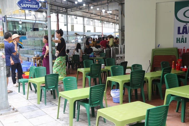 Hạ Long thưa khách, cảng tàu không còn chen lấn- Ảnh 6.