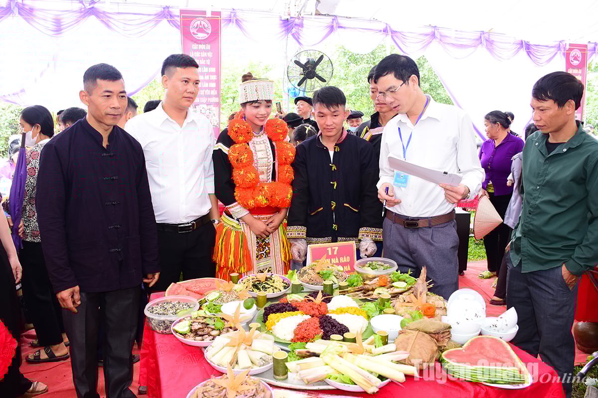 100 thôn tham gia Hội thi “Mâm cỗ đẹp” huyện Lâm Bình