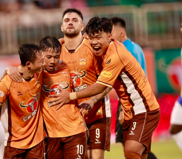 HAGL ‘không dành cả thanh xuân để trụ hạng’ nữa đâu, nếu làm được điều tuyệt vời này! - Ảnh 2.