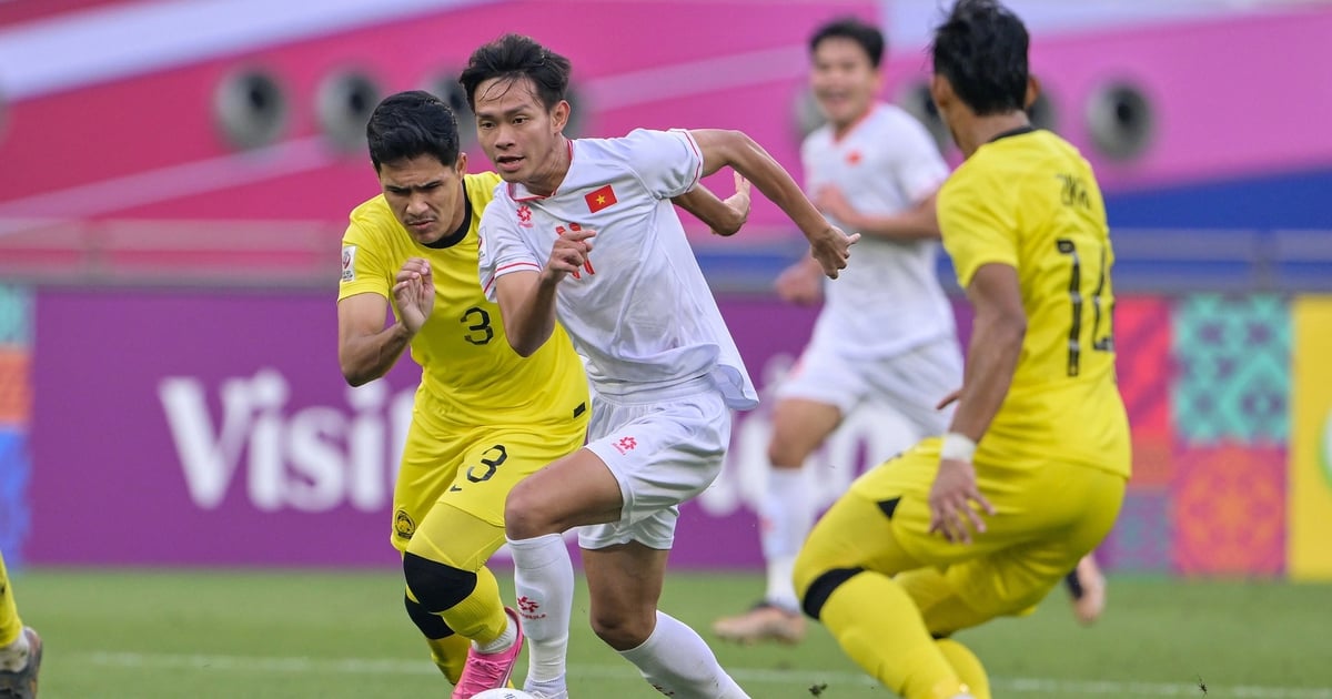U.23 វៀតណាម 'មានឱកាសភ្លឺស្វាង' ក្នុងការប្រកួតអាស៊ី៖ សន្ទុះដើម្បីឈ្នះមេដាយមាសស៊ីហ្គេម