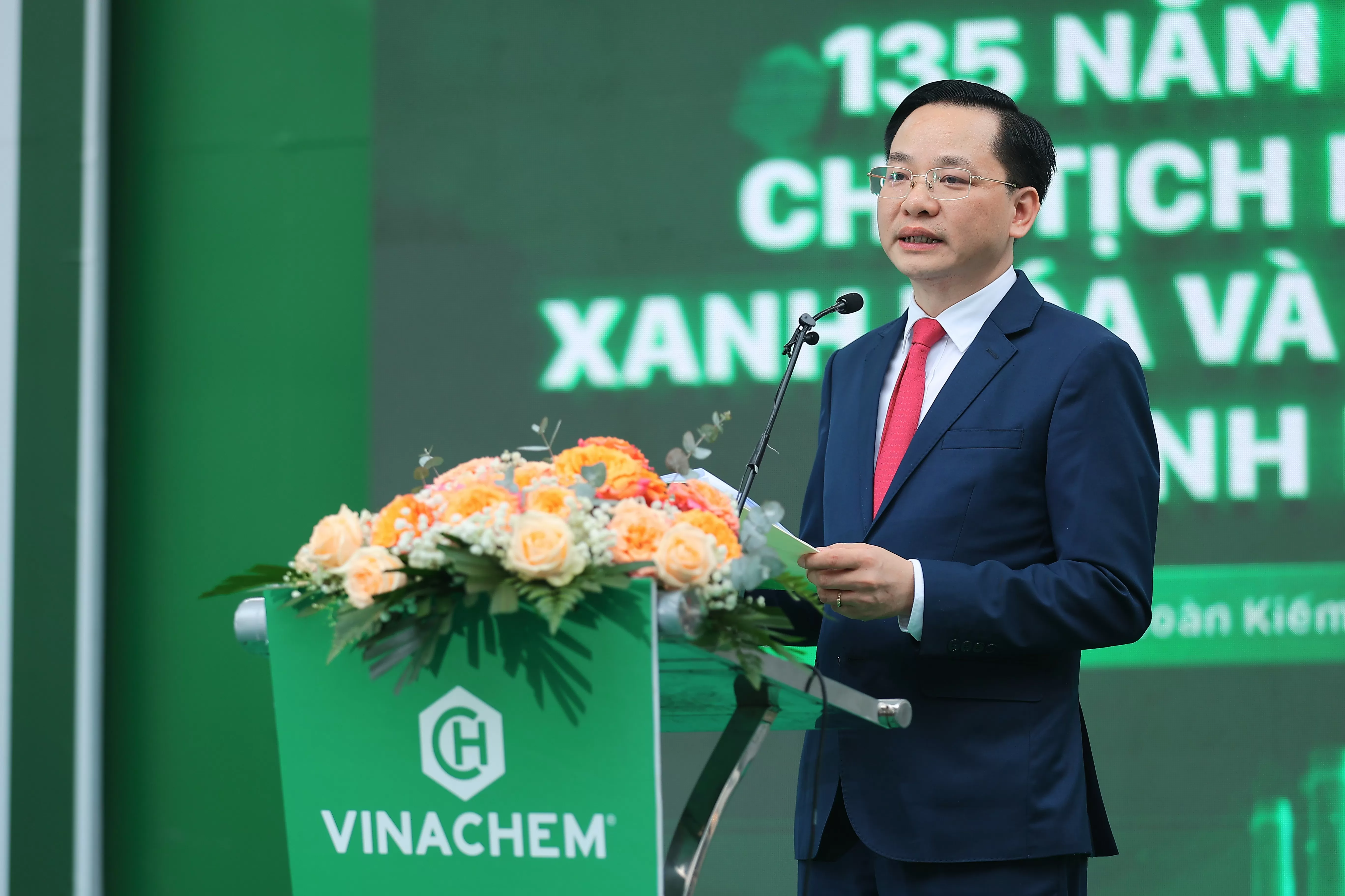 Kỷ niệm 135 năm Ngày sinh Chủ tịch Hồ Chí Minh: Hướng tới ngành hóa chất xanh và bền vững