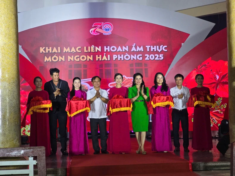 Foodtour Hải Phòng từ trào lưu giới trẻ đến sản phẩm du lịch đặc sắc ảnh 1