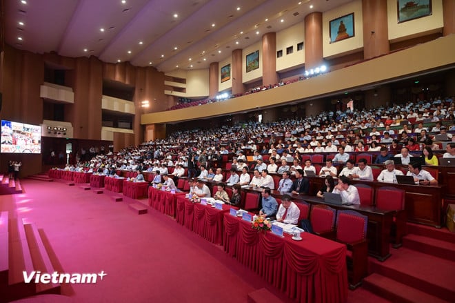 vnp-hoi-nghi.jpg