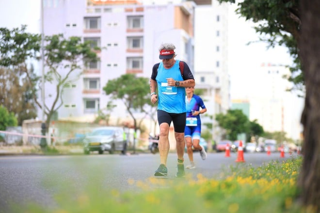 IRONMAN 70.3 Đà Nẵng: Chặng đua đầy cảm xúc giữa thiên nhiên tuyệt vời- Ảnh 6.