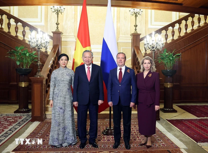 វៀតណាមមានបំណងសហការយ៉ាងជិតស្និទ្ធជាមួយសហព័ន្ធរុស្ស៊ីដើម្បីលើកកំពស់ទំនាក់ទំនង។