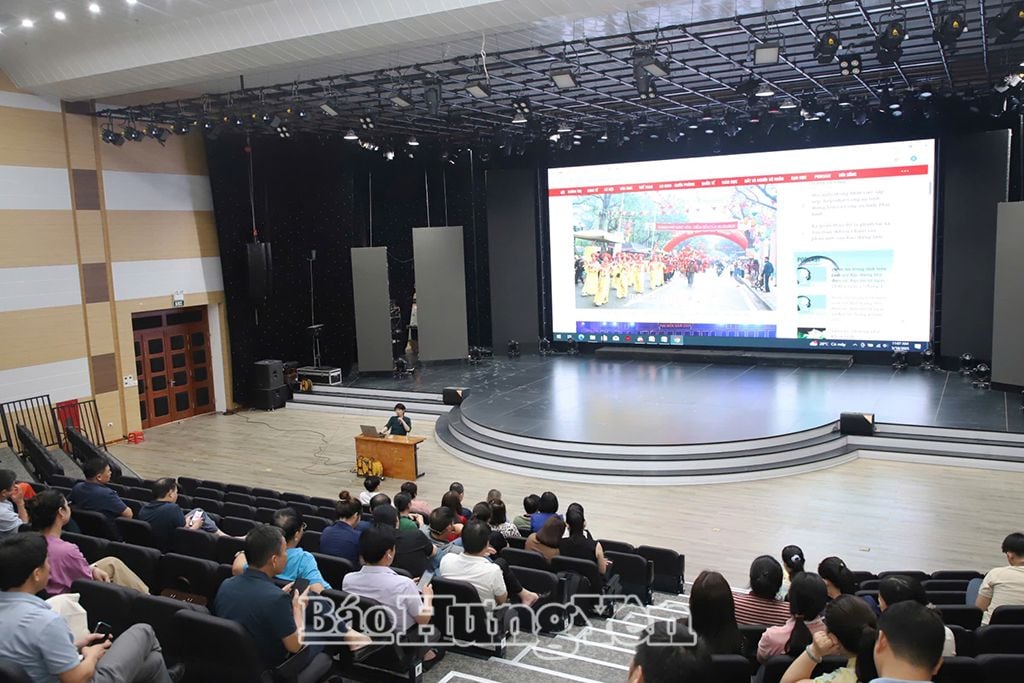 Toàn cảnh buổi tập huấn