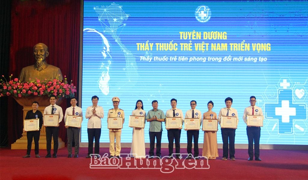 Tuyên dương thầy thuốc trẻ Việt Nam triển vọng