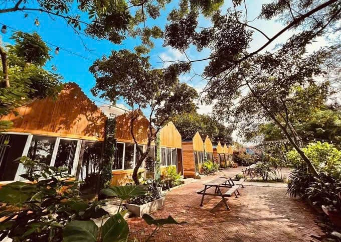 48 hours of slow living on Cai Chien Island