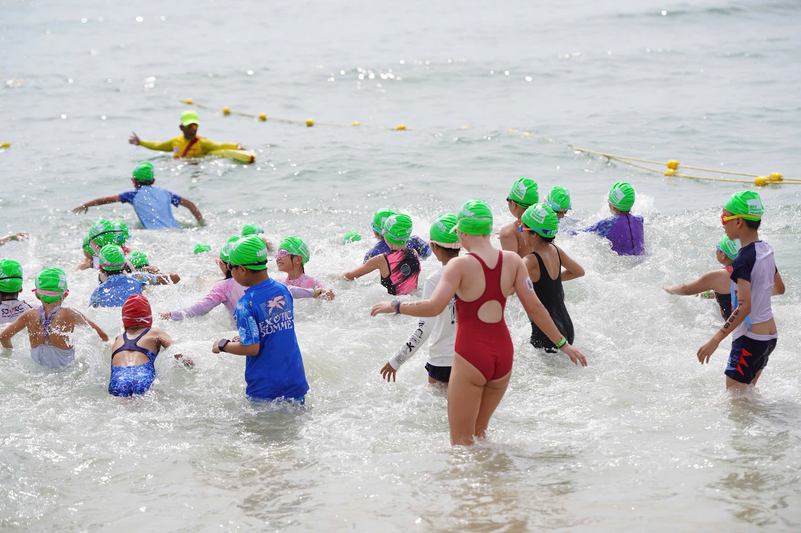 IRONKIDS Đà Nẵng 2025: Những 'người thép nhí' tỏa sáng trên đường đua mùa hè- Ảnh 12.