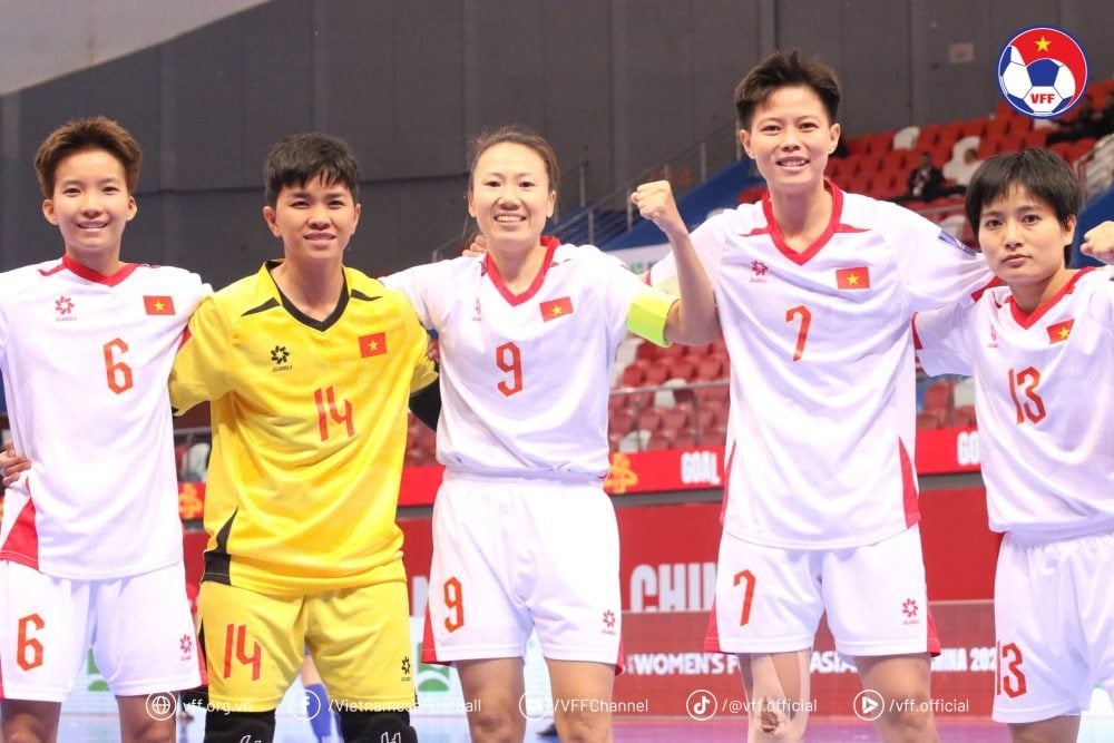 10-tuyen-futsal-nu-vn.jpeg