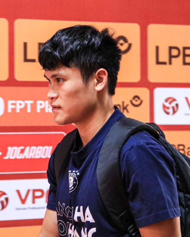 Trực tiếp SLNA vs Hà Nội, 18h00 ngày 10/5: Đội khách trút giận ảnh 1