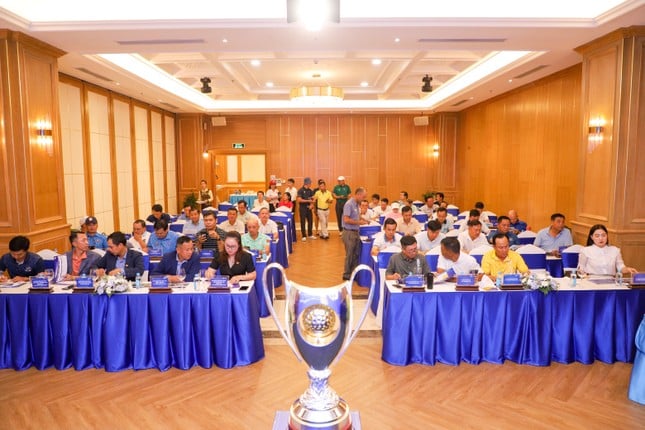 Khởi tranh giải Vô địch các CLB Golf - Tranh cúp Tân Sơn Nhất ảnh 2
