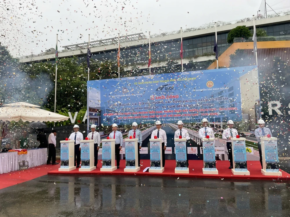 10 kcong1.jpg