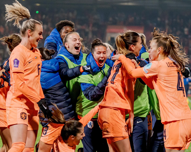 Á quân World Cup nữ - tuyển Anh - mất suất dự Olympic Paris- Ảnh 3.