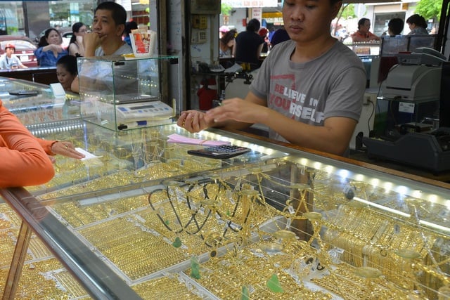 Giá vàng hôm nay, 10-5: Bật tăng mạnh mẽ- Ảnh 1.