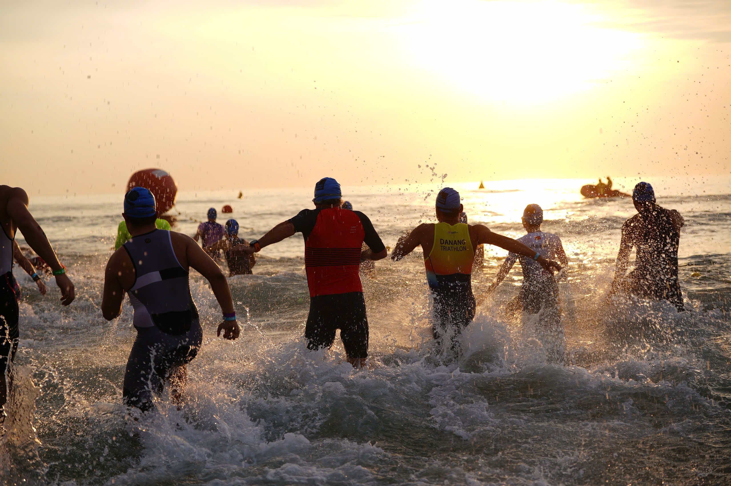 IRONKIDS Đà Nẵng 2025: Những 'người thép nhí' tỏa sáng trên đường đua mùa hè- Ảnh 2.