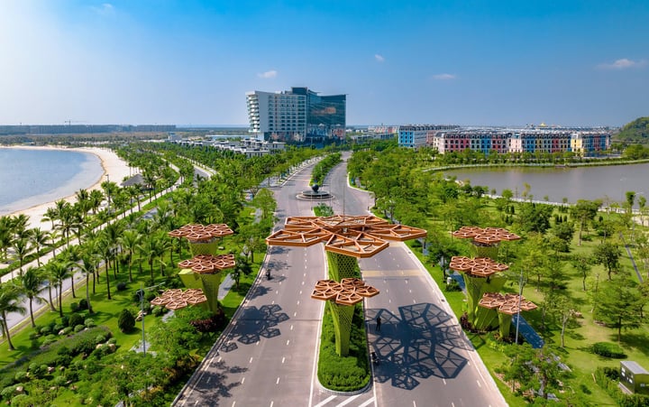Zone touristique internationale de Dragon Hill (Do Son, Hai Phong), une nouvelle destination touristique qui attire des dizaines de milliers de touristes chaque année.