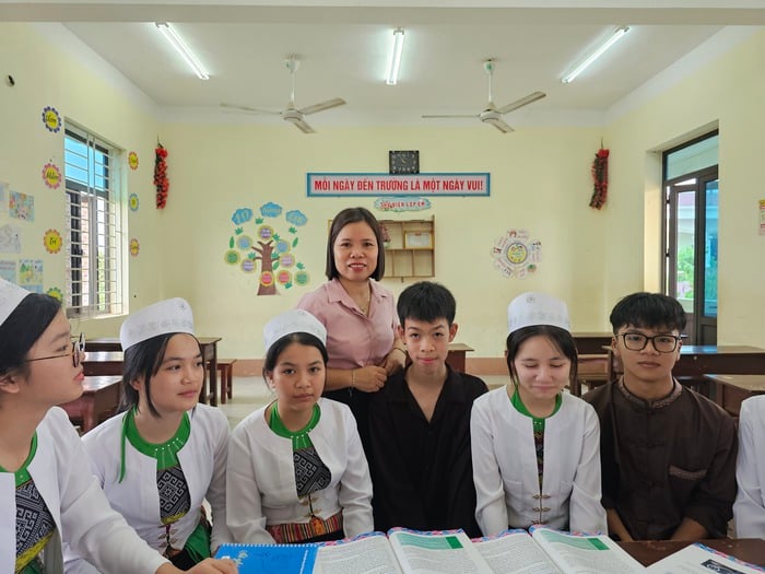 CLB "Thủ lĩnh của sự thay đổi": Khi nữ sinh không chỉ học tốt mà còn được "dẫn lối"- Ảnh 7.