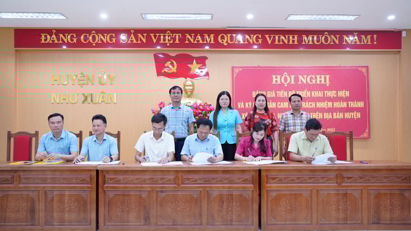 Như Xuân: Ký cam kết trách nhiệm hoàn thành xóa nhà tạm, nhà dột nát 