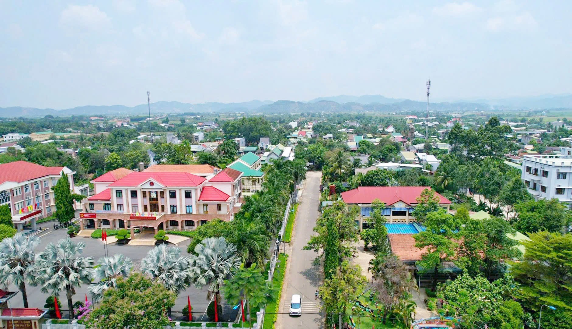 Da Huoai, Bezirkszentrum, wo sich viele Menschen aus Hue niederlassen