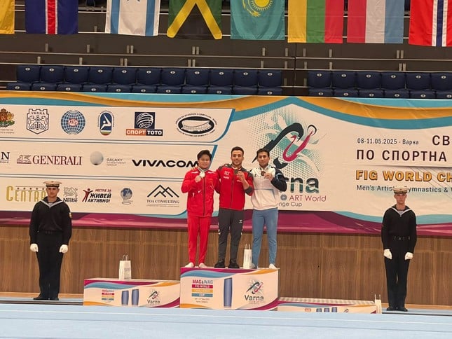 Việt Nam giành HCV World Cup thể dục dụng cụ sau 7 năm ảnh 1