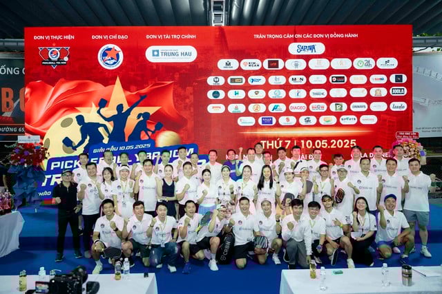 Ấn tượng Giải Pickleball YBA HCM 2025 - Trung Hậu Cup - Ảnh 1.