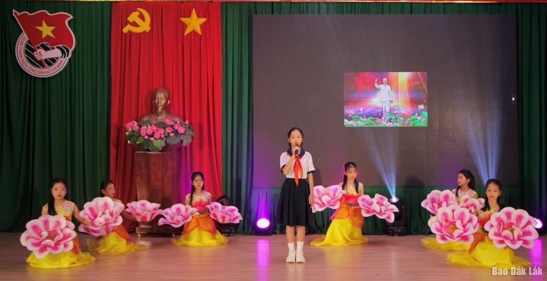 Phần thi năng khiếu của thí sinh đến từ huyện Krông Năng.