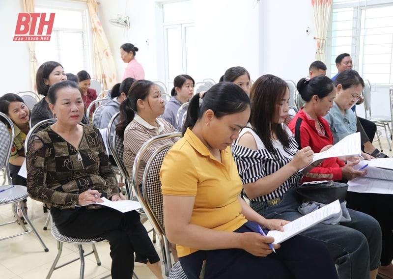 Lấy phiếu khảo sát và phỏng vấn sâu thực hiện đề tài khoa học và công nghệ cấp Bộ 