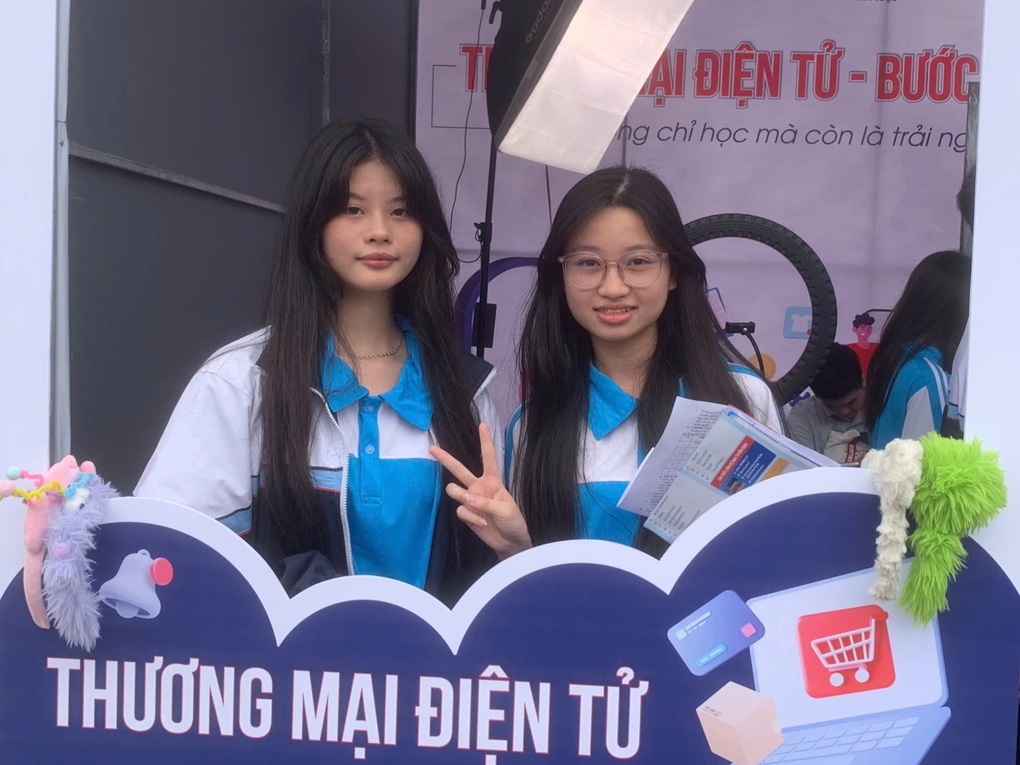 Nam sinh cao 1,8m, giỏi tiếng Anh chọn học nghề để sớm thành công - 2
