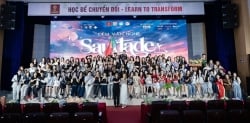 ‘Saudade’ – đêm văn nghệ giàu cảm xúc của sinh viên khoa tiếng Bồ Đào Nha