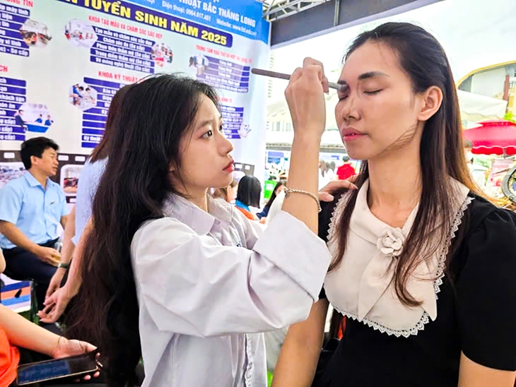 học sinh - Ảnh 1.