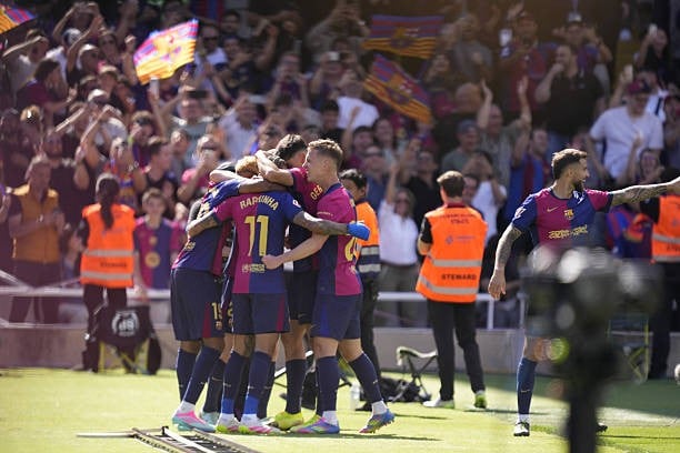 Live football Barca vs Real Madrid 4-3 (H2): Barca's goal was denied photo 1