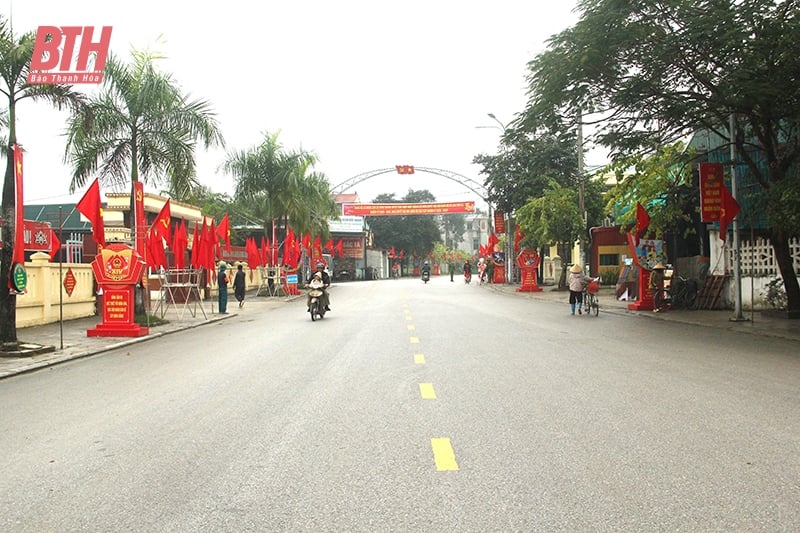 Imprints of tenure in Dong Quang