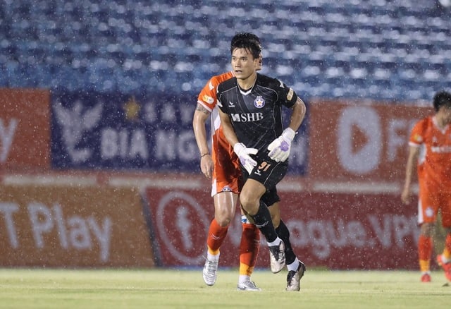 CLB Đà Nẵng và chiến thắng 'tuyệt đối điện ảnh': Nửa số đội V-League đang rất lo...- Ảnh 1.