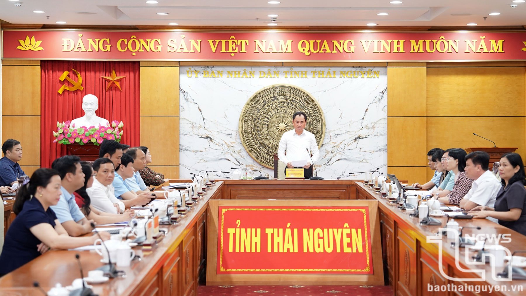 Đồng chí Trịnh Việt Hùng, Ủy viên dự khuyết Trung ương Đảng, Bí Thư Tỉnh ủy, dự Phiên họp và phát biểu tại điểm cầu tỉnh Thái Nguyên.