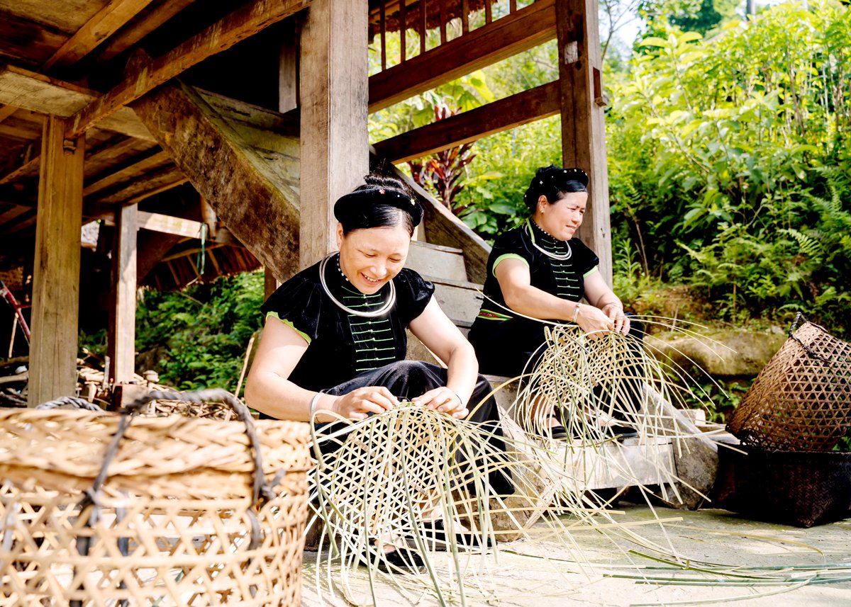 Hội viên phụ nữ thôn Tha, xã Phương Độ, thành phố Hà Giang thêm gắn kết từ hoạt động mô hình “3 có, 3 biết”.